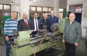 25 yıl sonra aynı tezgâhın başına geçti